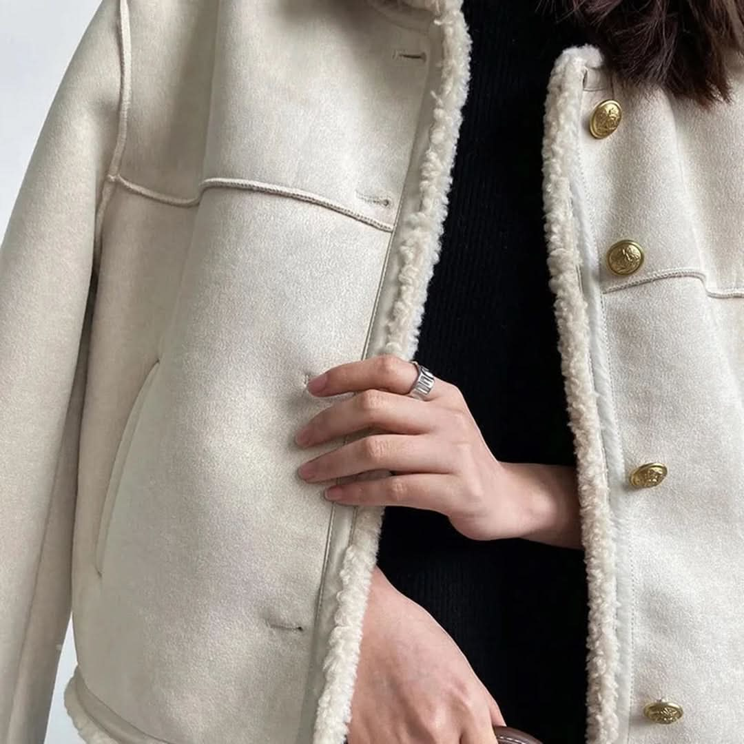 Elegante, luxuriöse und geschmeidige Wildlederjacke für Damen