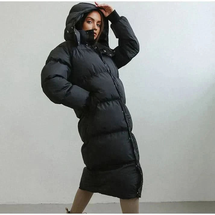 Luxuriöser Puffer-Mantel in Schwarz für Damen