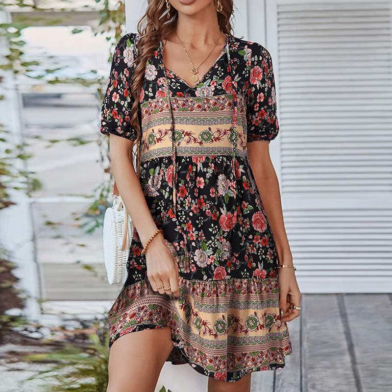 Paulina – Einzigartiges Bohemian-Kleid mit kurzen Ärmeln