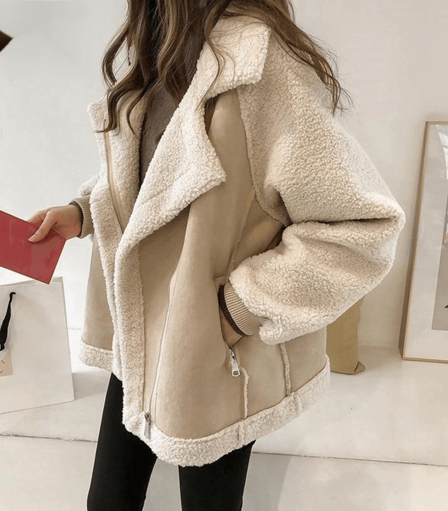 Schicke, gemütliche, stylische Teddy-Winterjacke aus Lammfellimitat für Damen